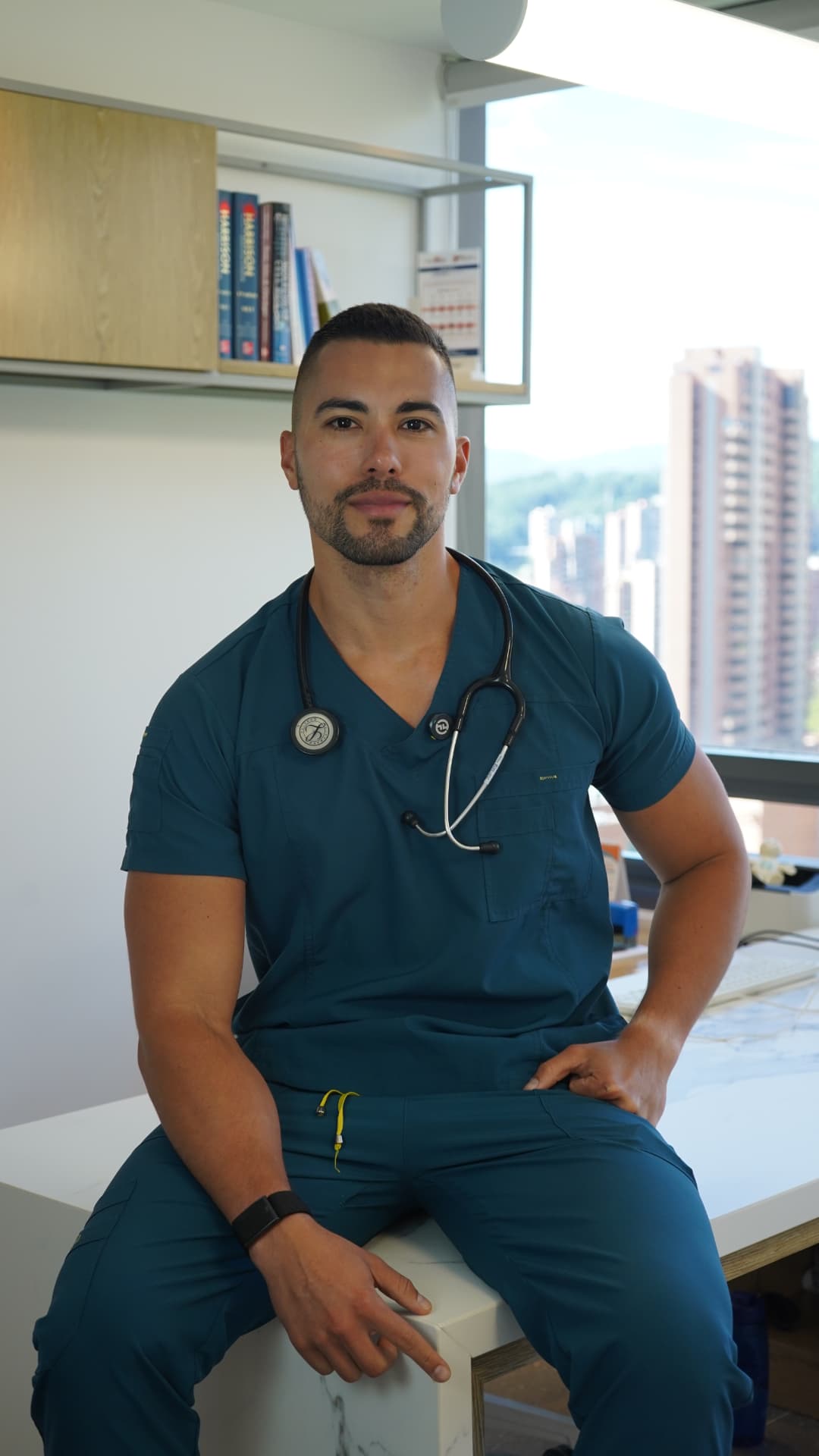 Dr. Juan Moncada, MD and online health coach